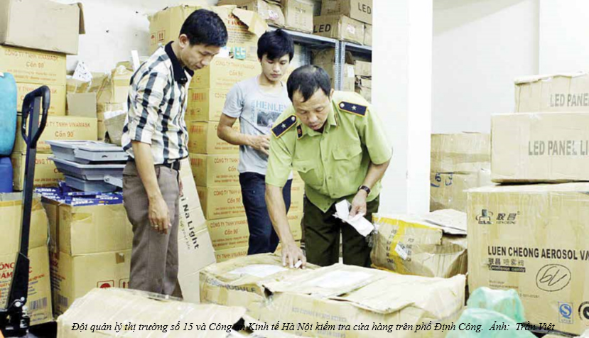 Chủ tịch TP Hà Nội Nguyễn Đức Chung yêu cầu  tăng cường phòng, chống buôn lậu, hàng giả