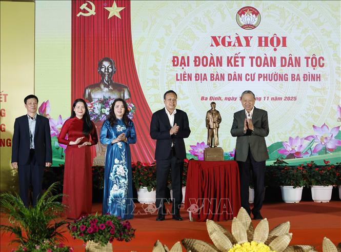 Tổng Bí thư Tô Lâm: Phát huy sức mạnh đại đoàn kết tại Ba Đình