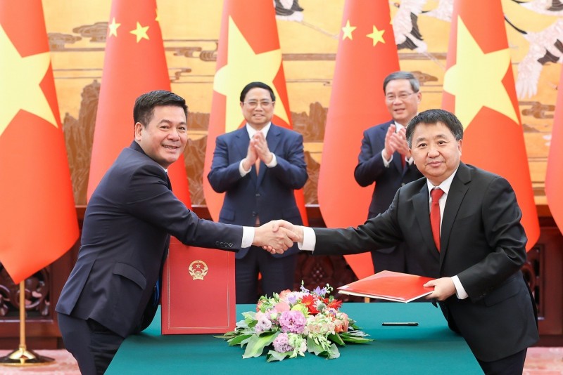 Việt Nam - Trung Quốc: Tăng cường hợp tác về lĩnh vực quản lý thị trường