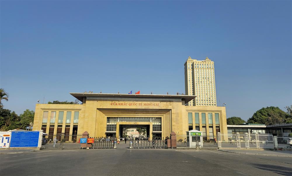 Cửa khẩu Quốc tế M&oacute;ng C&aacute;i.