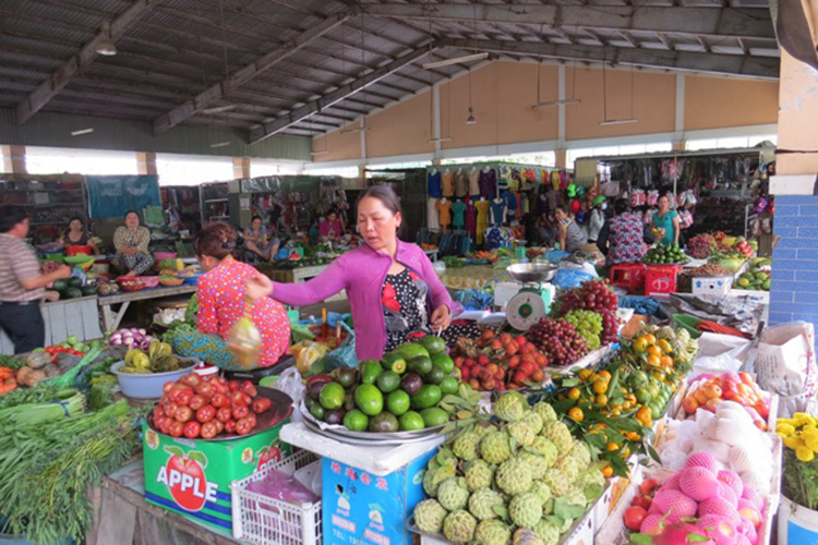 Nhìn nhận một cách khách quan về chợ nông thôn ở Việt Nam