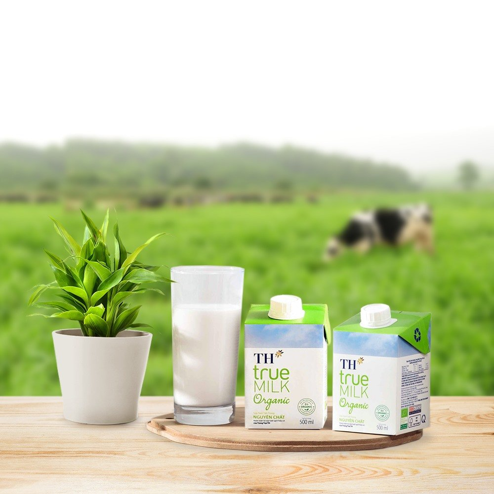 Sữa tươi, rau quả và thảo dược TH đạt Cúp vàng ‘Sản phẩm hữu cơ vì sức khỏe cộng đồng’