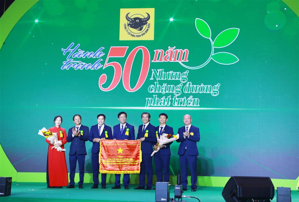 50 năm một chặng đường phát triển Công ty CP Phân bón Bình Điền.