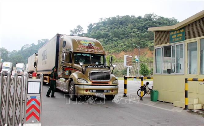 Lạng Sơn: Tăng cường kiểm tra, kiểm soát hàng hóa xuất nhập khẩu Tết Nguyên đán 2024