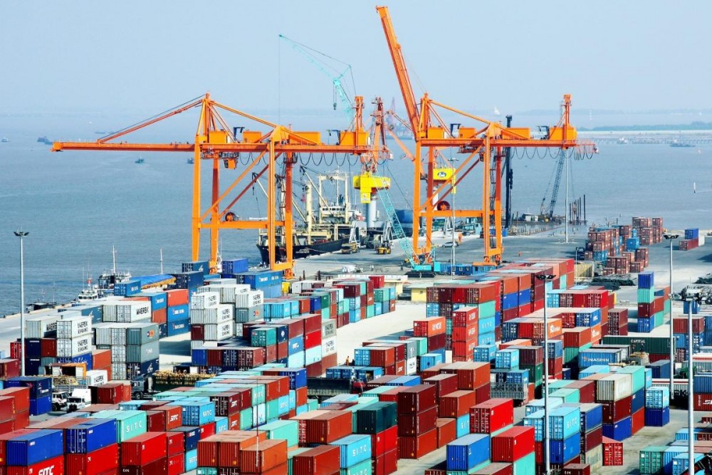 Kim ngạch xuất khẩu hàng hóa tháng 10 vượt 30 tỷ USD