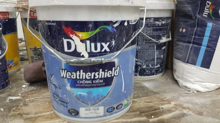 Khách hàng tố cáo sơn Dulux kém chất lượng, sau một tháng đã bong tróc