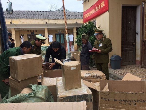 Nhập lậu cháo chè đậu đỏ Trung Quốc về Hà Nội tiêu thụ