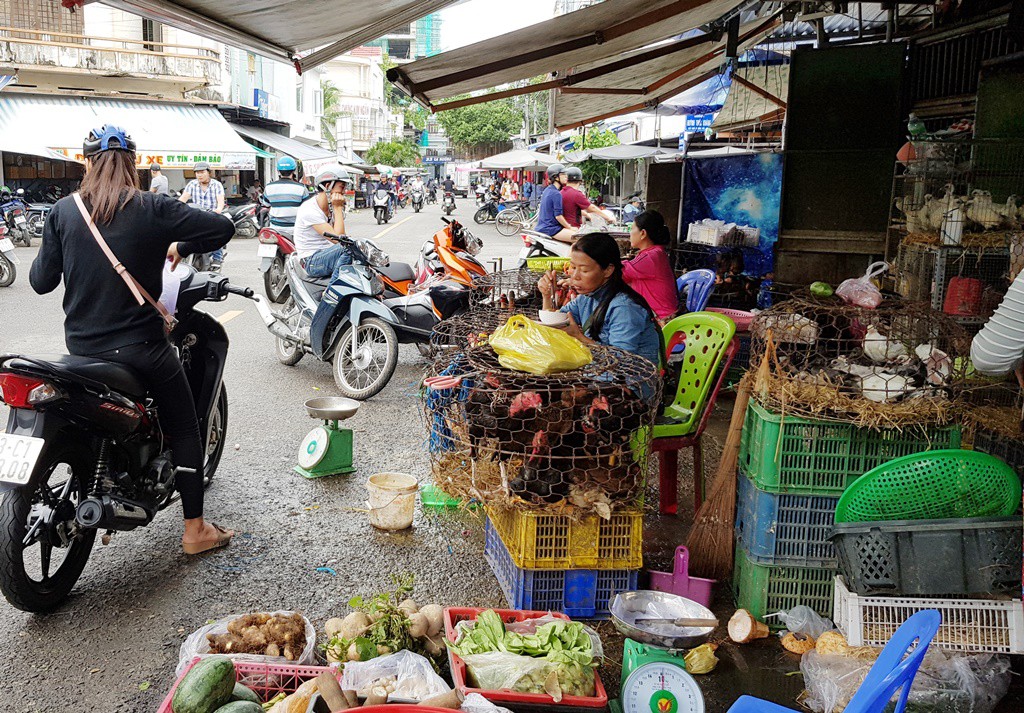 Khánh Hòa: Vi phạm an toàn thực phẩm, hơn 100 cơ sở bị phạt hơn 200 triệu đồng - Ảnh 3.