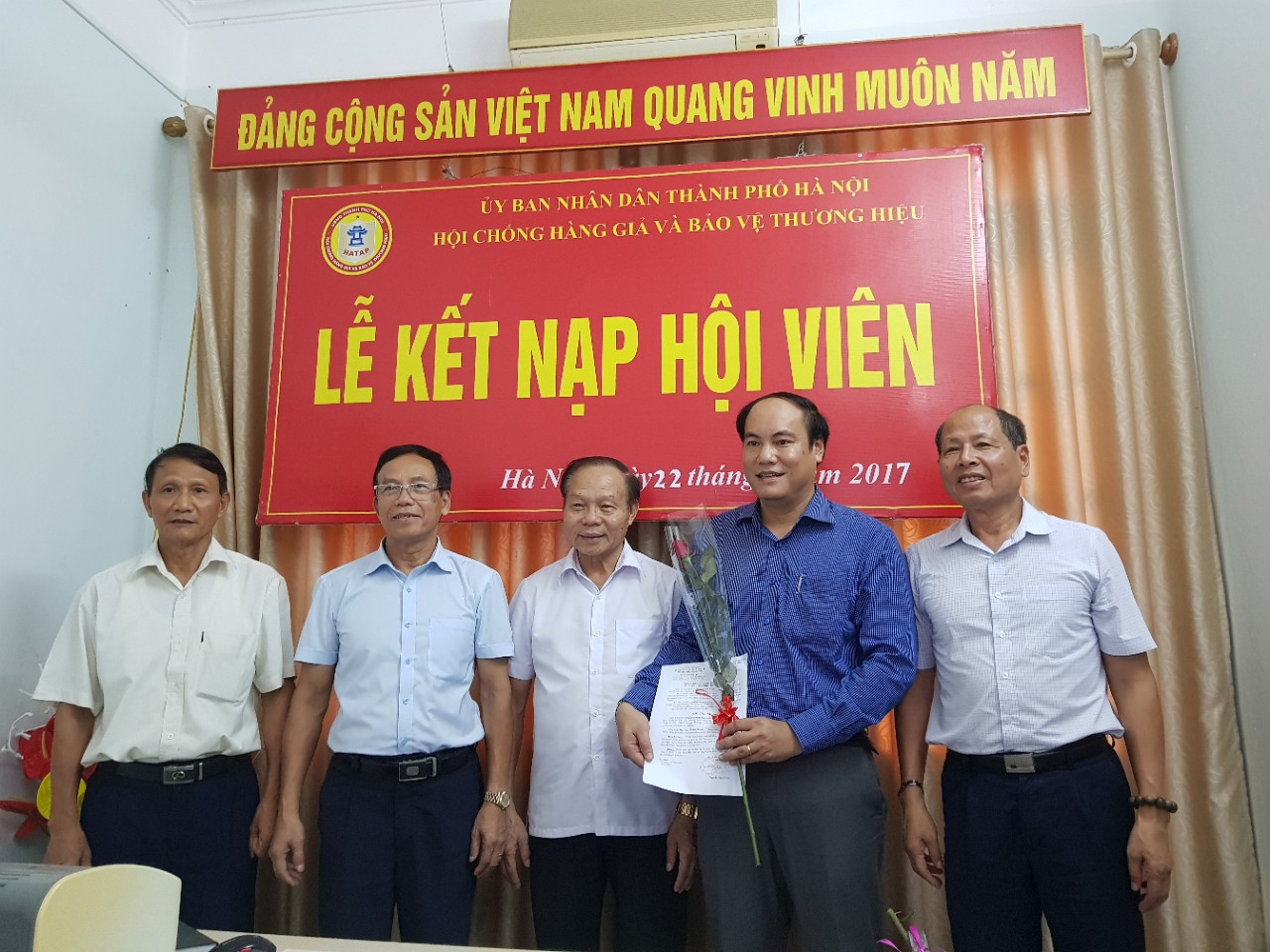 Hội Chống hàng giả và bảo vệ thương hiệu TP Hà Nội tổ chức Lễ kết nạp hội viên mới