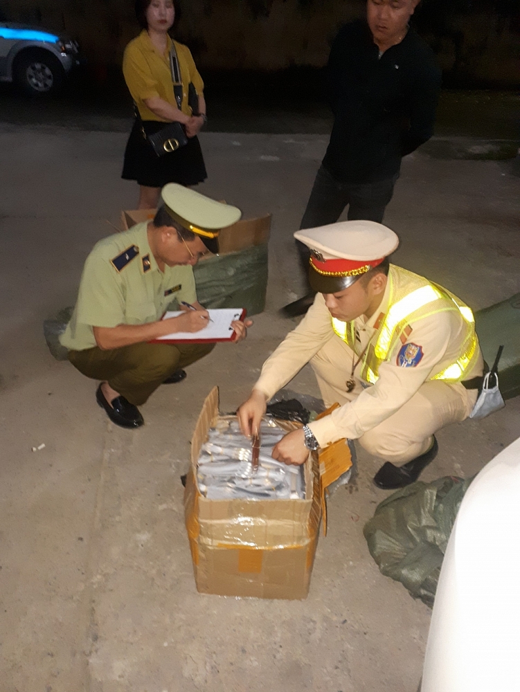 Lạng Sơn tạm giữ 1.600 chiếc đồng hồ đeo tay nhãn hiệu CASIO giả