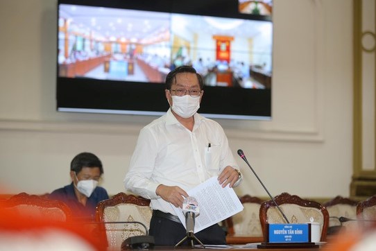 TP. Hồ Chí Minh trong 24 giờ phát hiện 667 ca nghi nhiễm SARS-CoV-2