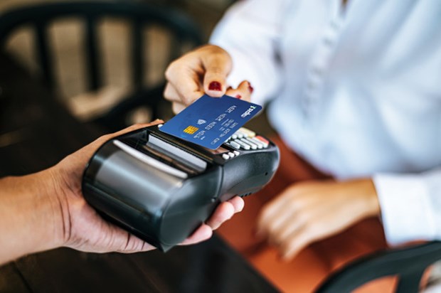 Thẻ từ ATM vẫn sử dụng bình thường sau 31/12/2021